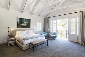 Arambrook Boutique Hotel