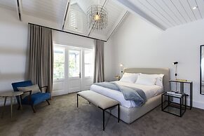 Arambrook Boutique Hotel