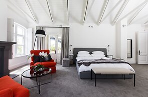 Arambrook Boutique Hotel