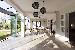 Arambrook Boutique Hotel