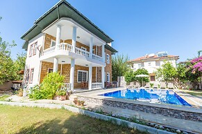 Villa Akinci