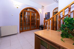 Villa Akinci