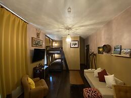 Little Barrel Guest House - Hostel