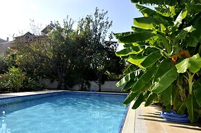 Villa Can