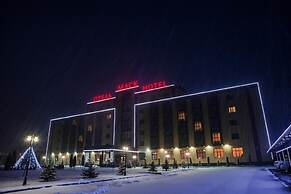 Business Hotel Mask