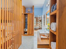 Cheata Residence