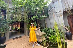 Cheata Residence