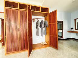 Cheata Residence