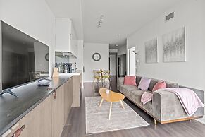Elegant Downtown Apartments