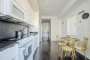 Elegant Downtown Apartments