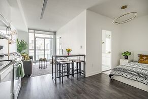 Elegant Downtown Apartments