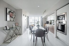Elegant Downtown Apartments
