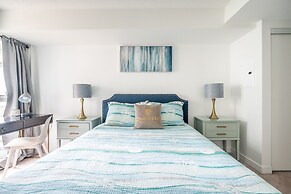 Elegant Downtown Apartments