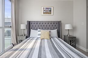 Elegant Downtown Apartments