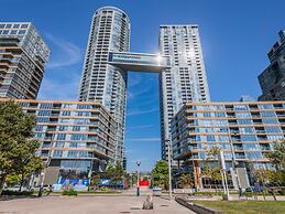 Elegant Downtown Apartments