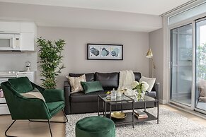 Elegant Downtown Apartments