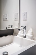 Elegant Downtown Apartments