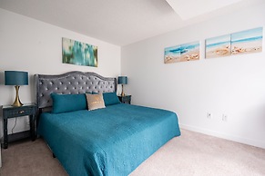 Elegant Downtown Apartments
