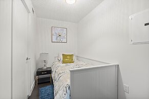 Elegant Downtown Apartments