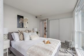 Elegant Downtown Apartments
