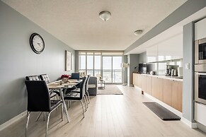 Elegant Downtown Apartments