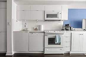 Elegant Downtown Apartments