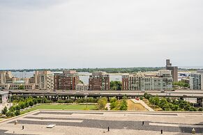 Elegant Downtown Apartments