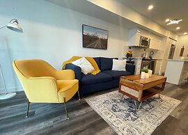 Elegant Downtown Apartments