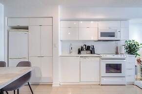 Elegant Downtown Apartments