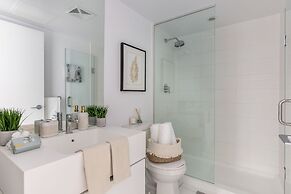 Elegant Downtown Apartments