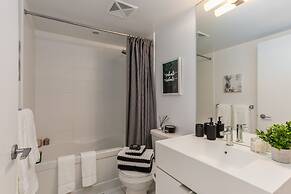 Elegant Downtown Apartments
