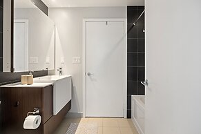 Elegant Downtown Apartments