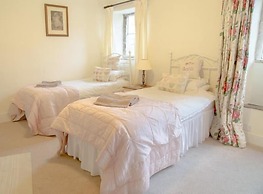 The Bantam Tea Rooms & Guest House