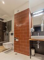 Ares Aparthotel