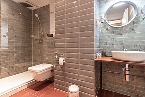 Ares Aparthotel