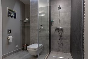 Ares Aparthotel