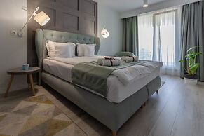 Ares Aparthotel