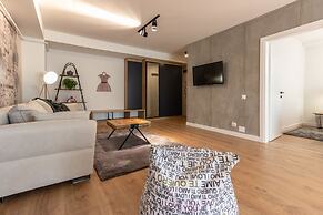 Ares Aparthotel