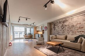 Ares Aparthotel
