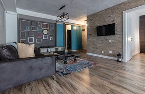 Ares Aparthotel