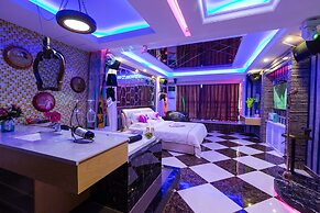 L Theme Hotel Foshan