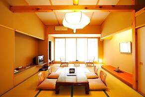 Tsutaya Tokinoyado Kazari