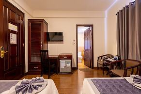Baly Hotel