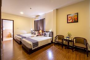 Baly Hotel