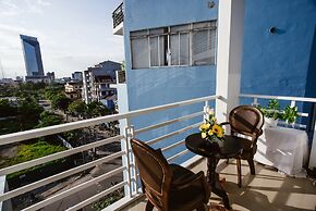 Baly Hotel