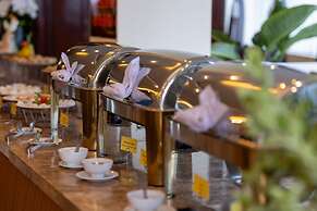 Baly Hotel