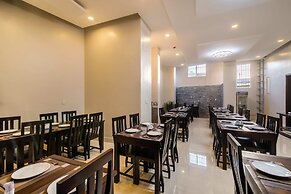 Baly Hotel