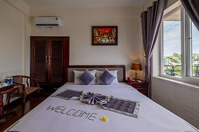 Baly Hotel