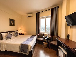 Baly Hotel