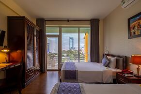 Baly Hotel